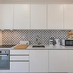 Apartment 2bdr Charm In Belem's Heart By Lovelystay *